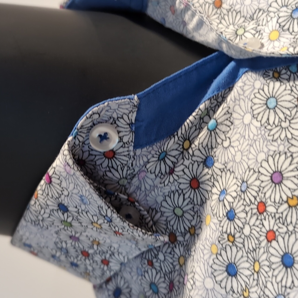 Simons Le 31 Daisy Floral Print Button Front Shirt Small Regular Fit - Picture 5 of 10
